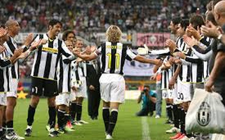 Juventus derrota Verona, lidera e é o único com 100% de aproveitamento no Campeonato Italiano