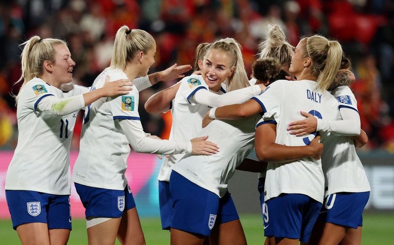 Goleadas de Holanda e Inglaterra e EUA passando no sufoco: veja o 13º dia da Copa