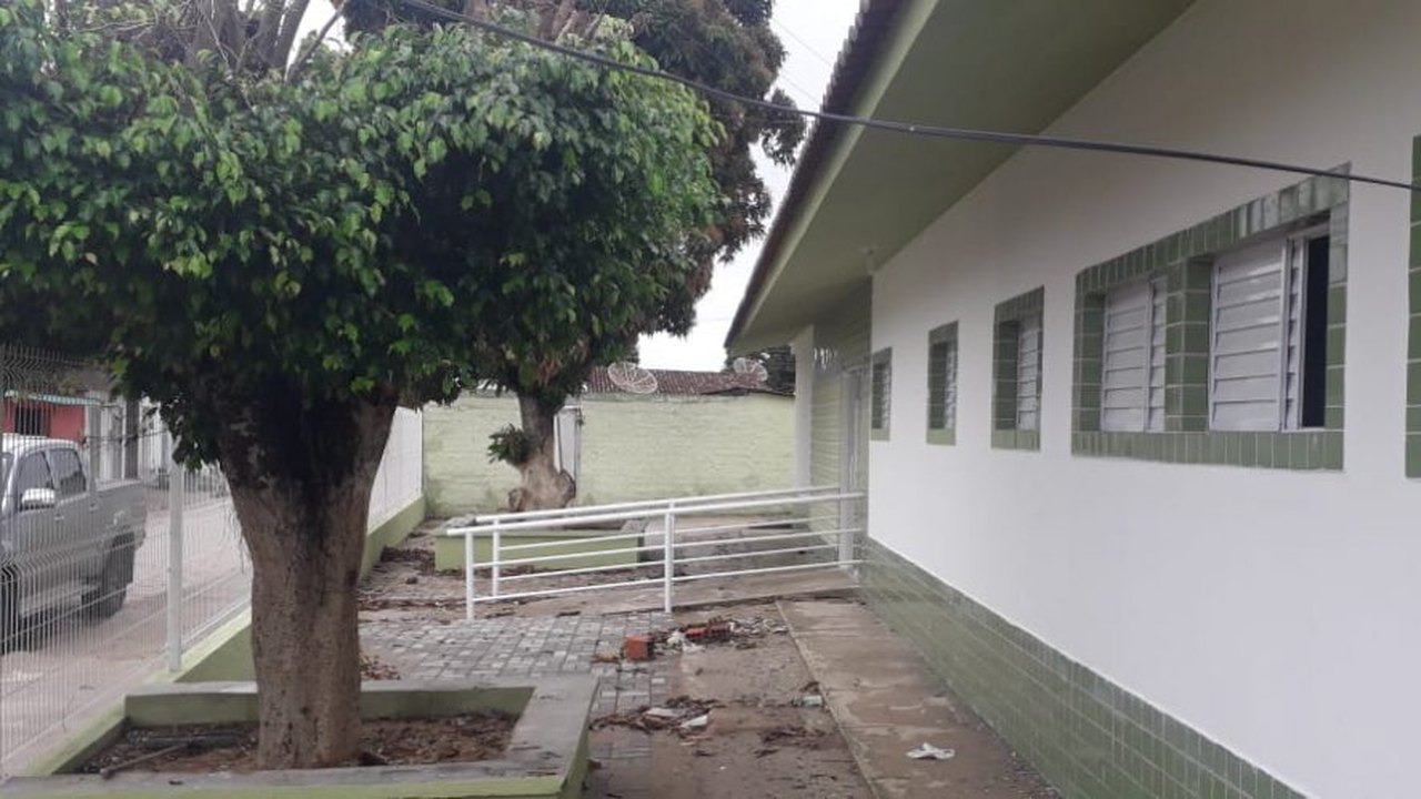 Prefeitura leva o programa de reformas das unidades de saúde à vila bananeira