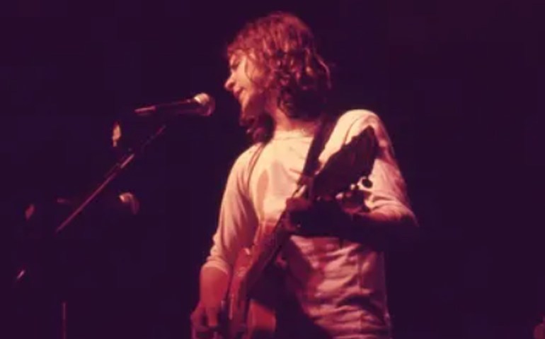 Lô Borges: o que é intoxicação medicamentosa, condição que levou o cantor e compositor à UTI