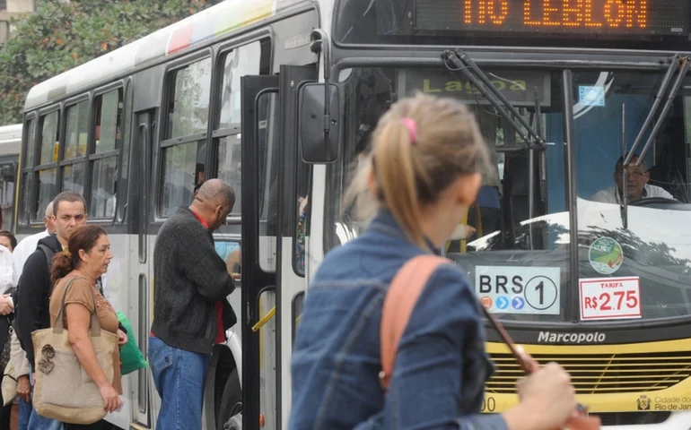 Permissionários e transportadores intermunicipais serão capacitados pela Arsal
