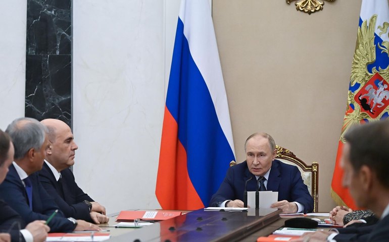 Estabilidade estratégica mundial segue se deteriorando, declara Putin