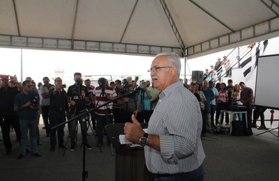 Rogério Teófilo anuncia mais de R$ 8 milhões em novas obras em Arapiraca