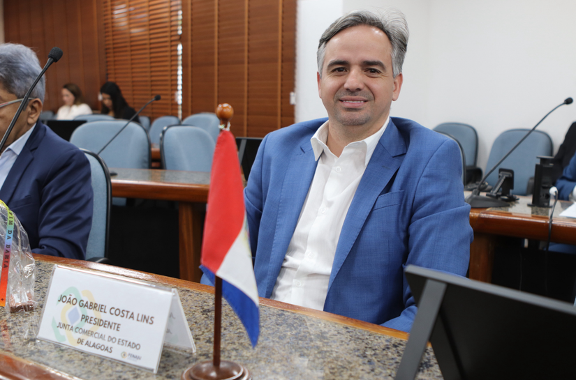 Juceal representa Alagoas em encontro sobre melhorias no ambiente brasileiro de negócios