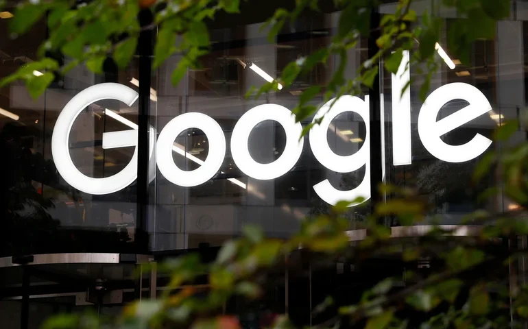 Polícia está encontrando suspeitos com base em suas buscas online, enquanto os tribunais avaliam preocupações com a privacidade