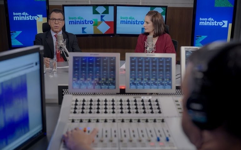 Luiz Marinho anuncia concurso para 900 vagas de auditores no Ministério do Trabalho