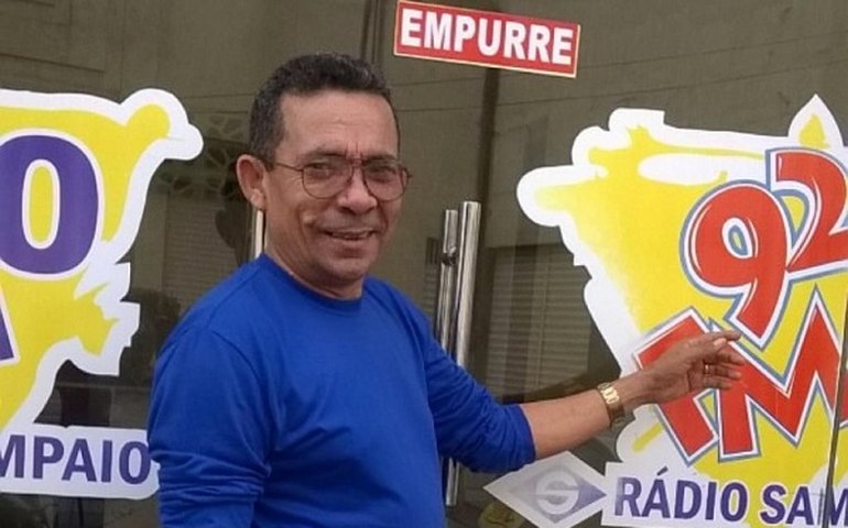 Vítima de AVC, radialista Mano Alves morre aos 55 anos