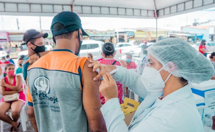 Vacinação contra o coronavírus em Maceió