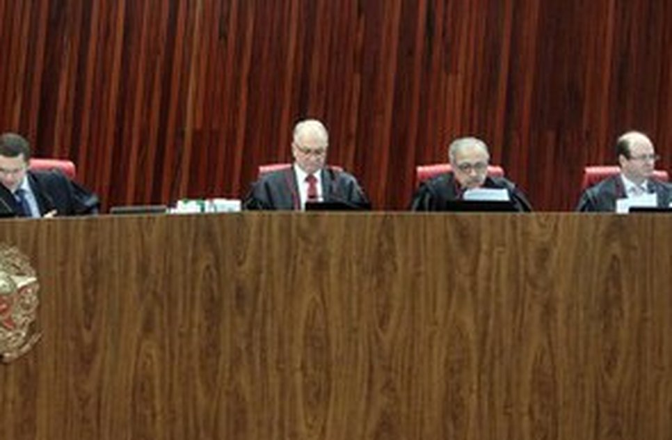 Julgamento TSE