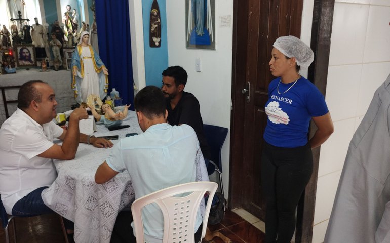 Secretário de Assistência Social visita Lar Santo Antônio de Pádua para promover melhorias no abrigo