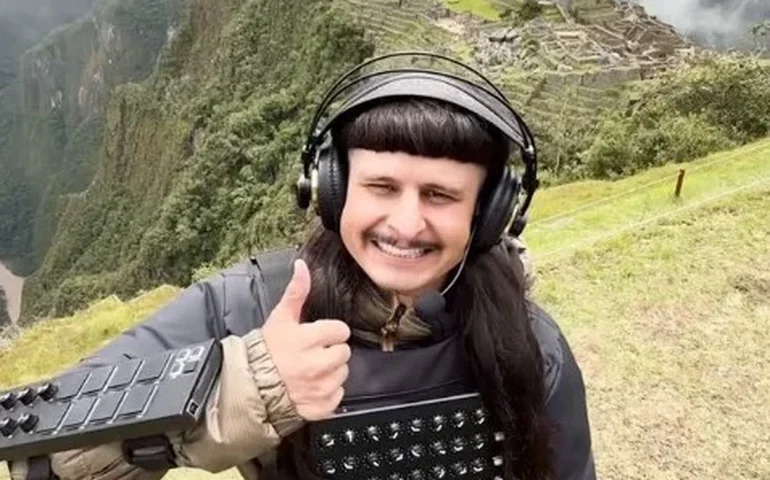 Quem é Oliver Tree, cantor que morreu em acidente de helicóptero no Recreio