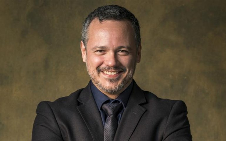 Após 37 anos, Danton Mello encerra contrato com a rede globo