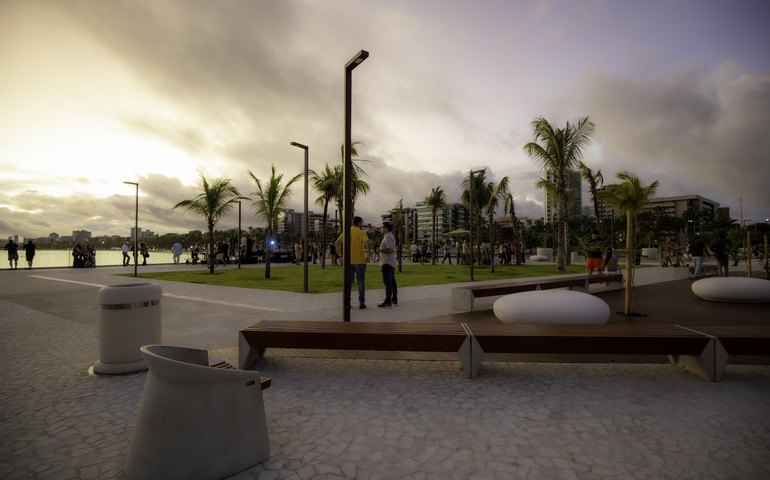 Governo de Alagoas denuncia invasão e notifica prefeitura para retirada das ferragens