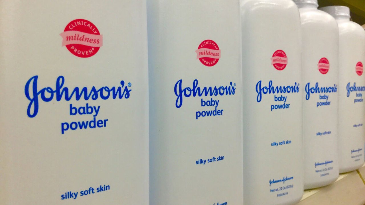 Johnson & Johnson avalia acordo de US$ 6,5 bilhões para encerrar processos de câncer no ovário