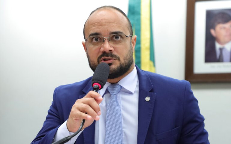 Comissão de Educação debate proposta de PNE para os próximos dez anos