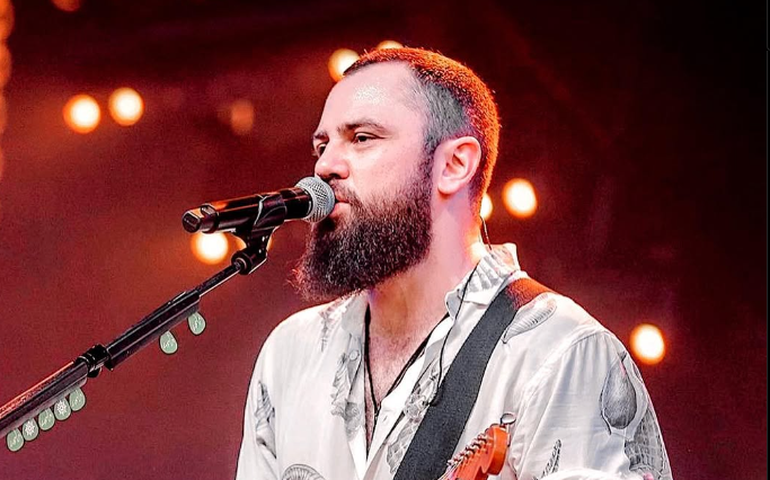 Mateus, dupla de Jorge, passará por cirurgia de emergência e anuncia pausa na agenda