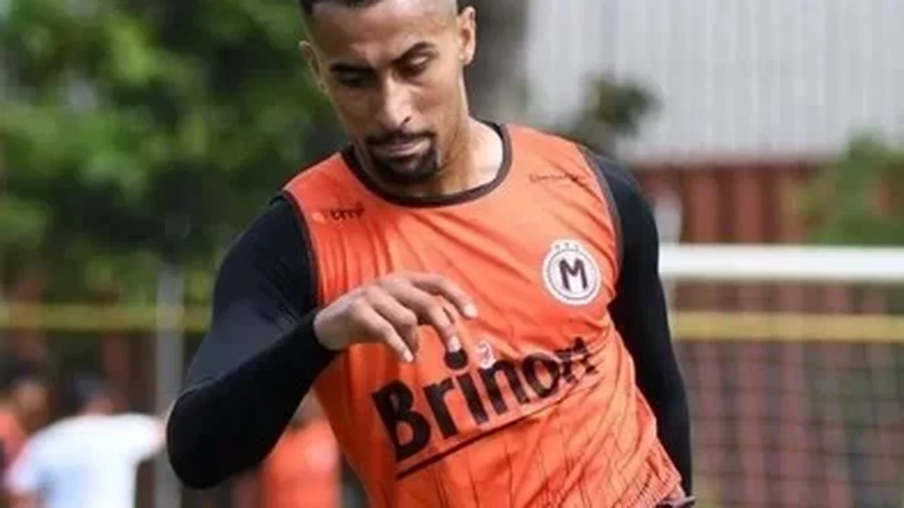 CSA acelera reformulação e encaminha acerto com atacante Matheus Sacramento
