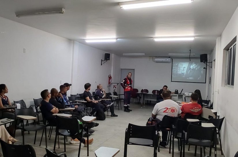 Samu realiza discussão de Estudo de Caso Clínico sobre parada cardiorrespiratória