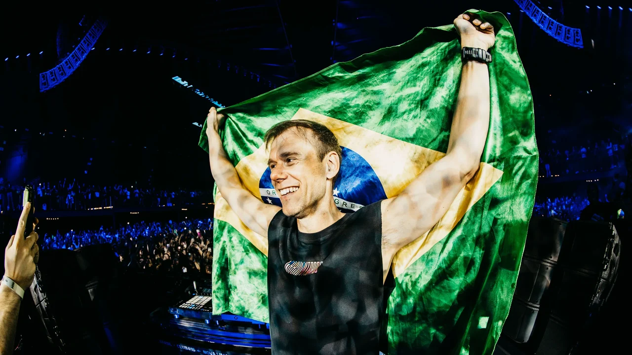 Armin van Buuren lança 'Vem Comigo', sua primeira música com vocais em português
