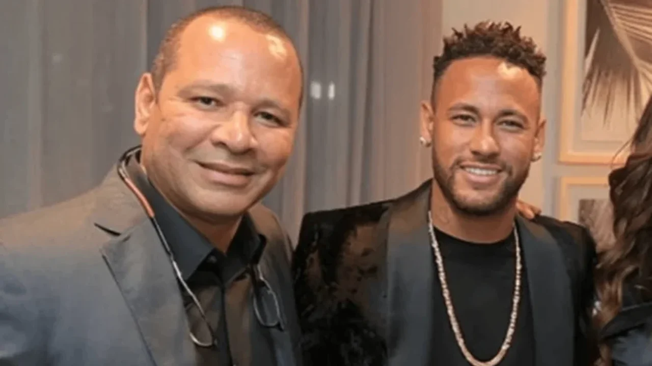 Pai de Neymar quer que filho tenha salário maior que Messi para ir jogar nos EUA, diz jornal