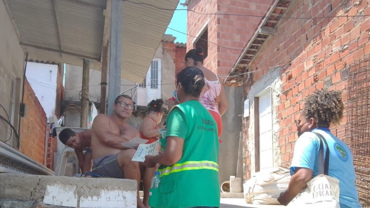 Desenvolvimento Sustentável recolhe recicláveis em ação de educação ambiental no Pontal da Barra