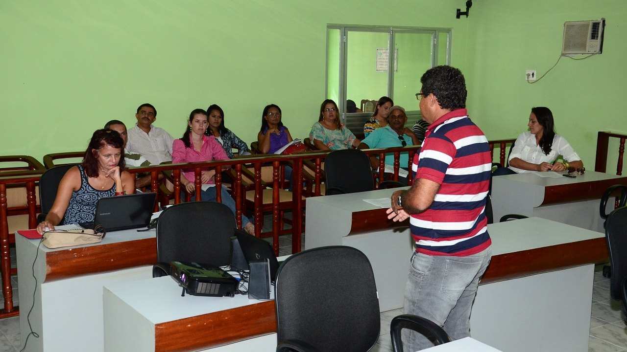 Prefeitura de Limoeiro de Anadia inicia debates para implantação do Conselho Municipal de Meio Ambiente