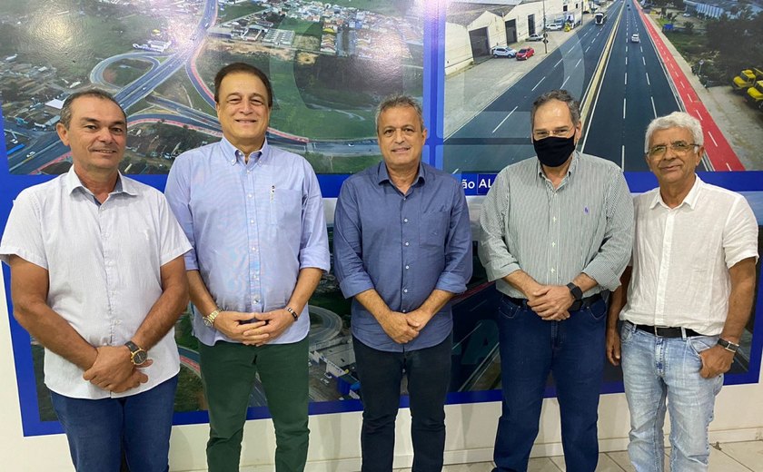 Deputado Galba Novaes e prefeito solicitam do DER melhorias nas estradas de acesso à Anadia