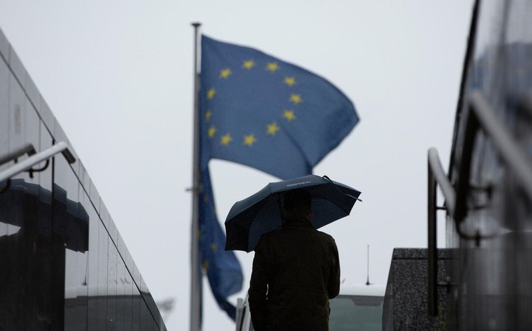 Europa fica à margem das negociações de paz na Ucrânia, aponta analista