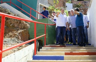 Governador inaugura obras de mobilidade no Jacintinho