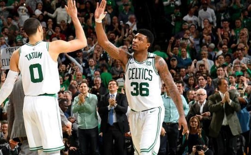 Celtics supera Cavaliers e fica a um triunfo da final da NBA