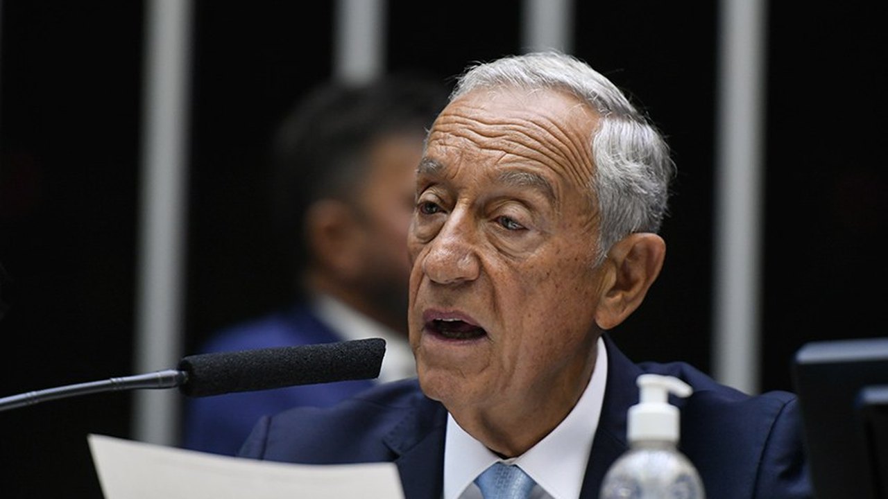 Presidente de Portugal reconhece culpa pela escravidão no Brasil