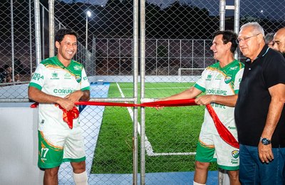 Coruripe inaugura areninha com emenda enviada por Rodrigo Cunha