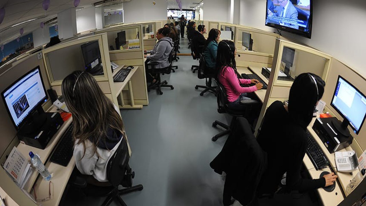 Maioria dos consultados apoia lei para combater fake news, mostra DataSenado