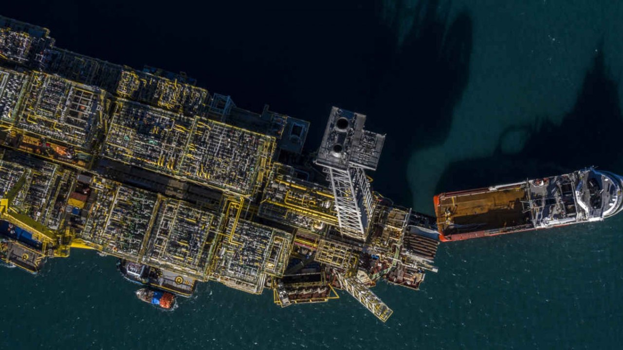 Governo diz que acompanha com atenção volatilidade de preços do petróleo e gás