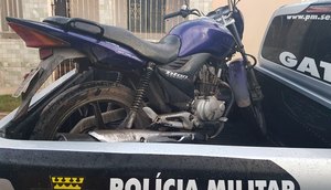 polícia recupera moto