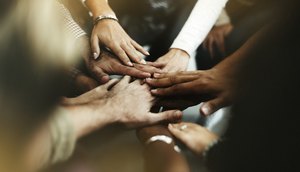 Prêmio de incentivo ao voluntariado está com inscrições abertas / Foto: Foto: Freepik/Arquivo
