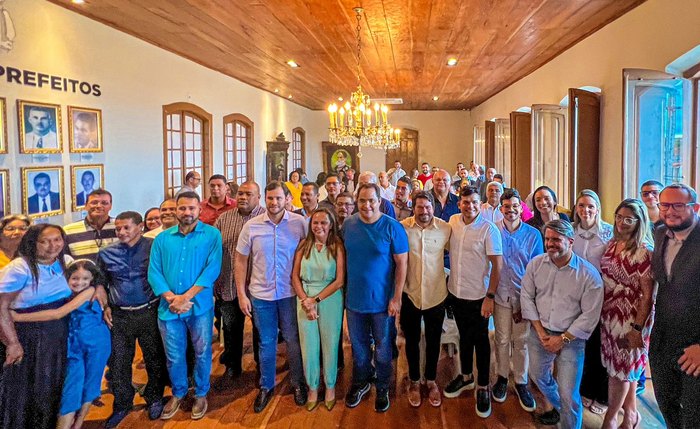 Prefeito Cacau reuniu pastores no Palácio Provincial para fazer o anúncio