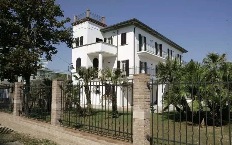 Casa de Mussolini no norte da Itália será leiloada