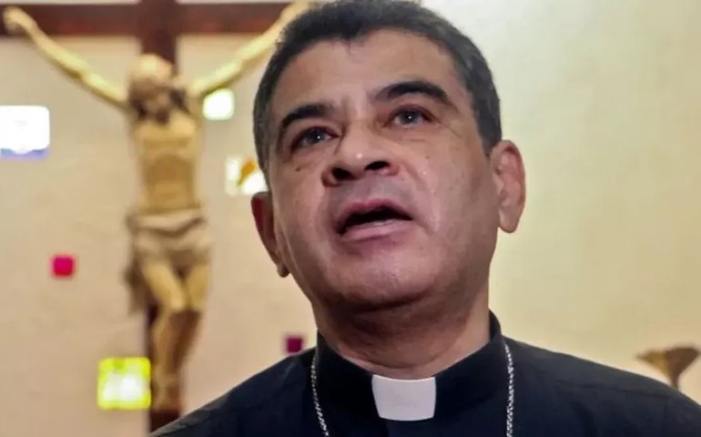 Bispo se recusa a deixar Nicarágua e volta a ser preso horas depois
