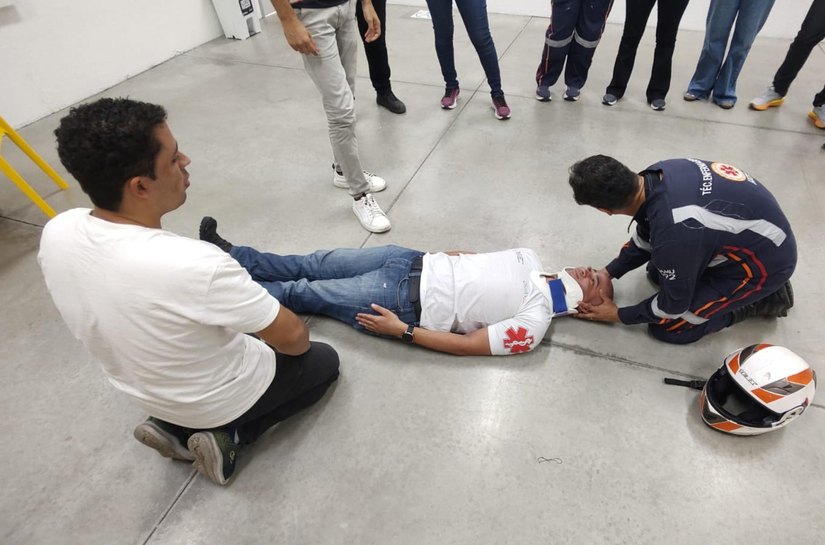 Samu capacita 43 profissionais em curso de Suporte Básico de Vida para atendimento pré-hospitalar