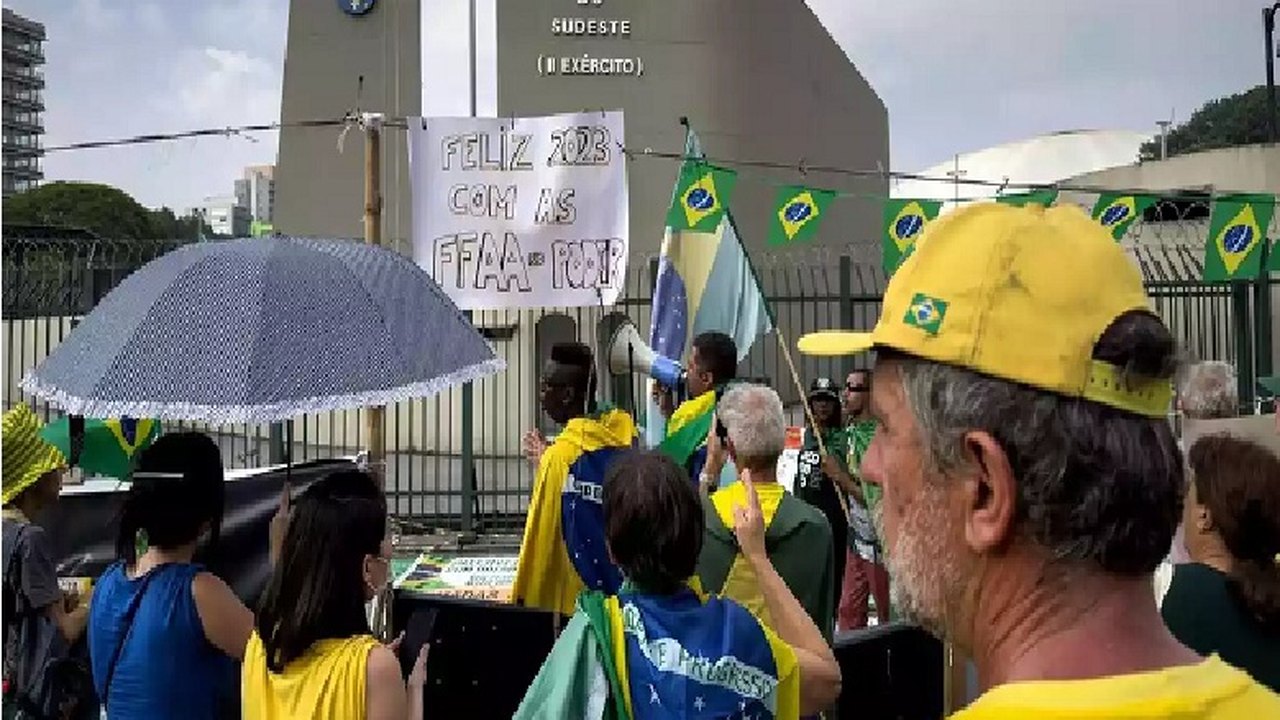 Comando militar do SE se prepara para desmontar acampamentos bolsonaristas em SP