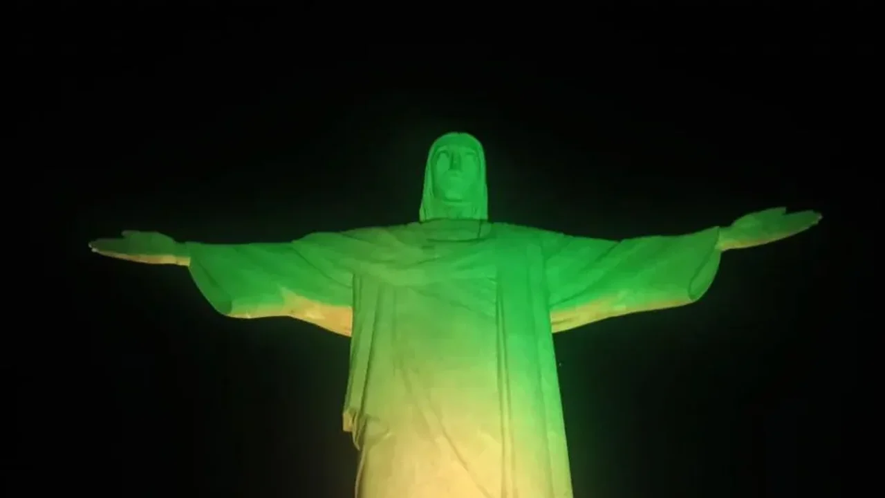 Quando o Cristo se ilumina para criar consciência