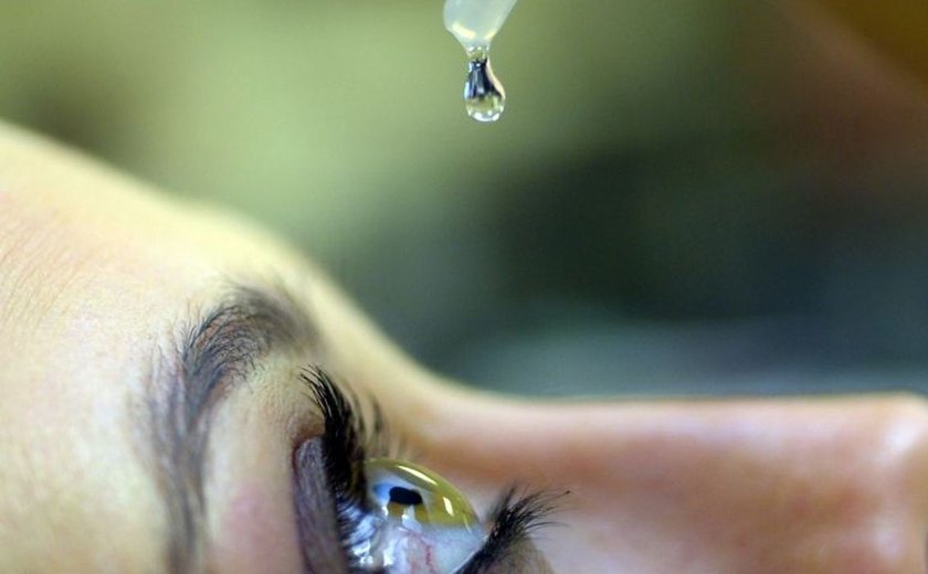 Julho turquesa conscientiza população sobre doença do olho seco