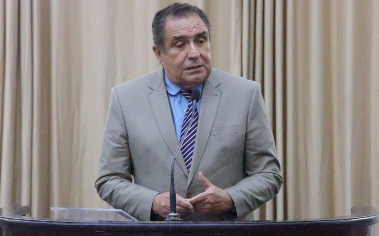 Inácio Loiola denuncia abandono de espaços históricos e cobra ação da Prefeitura de Maceió