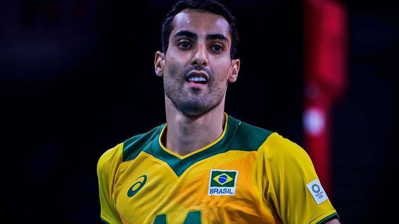 Douglas Souza fala de volta à seleção de vôlei e casamento: 'Estou com sede de bola e no ápice da preparação física e mental'
