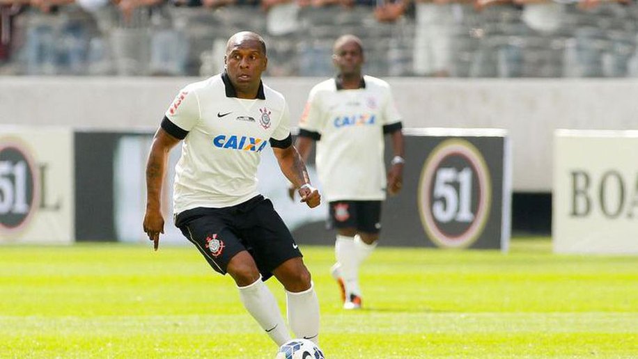 Campeão mundial pelo Corinthians, Gilmar Fubá morre aos 45 anos
