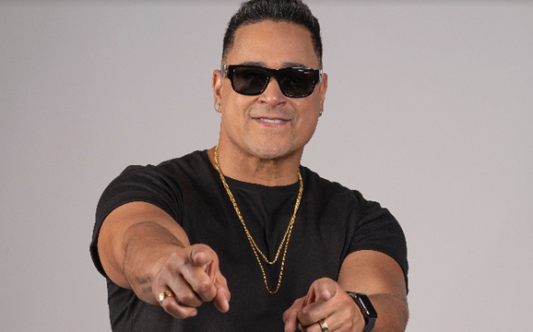 Xanddy Harmonia leva seu suingue ao Rio dia 19