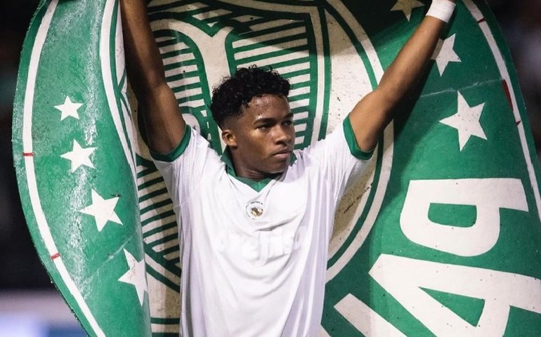 Yamal, Endrick, Mainoo: Como gerir talentos cada vez mais jovens? Exemplo de joias do Barça acende alerta