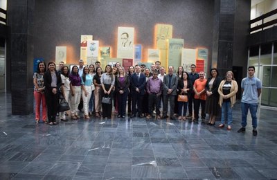 TCE de Portas Abertas recebe estudantes da UNEAL