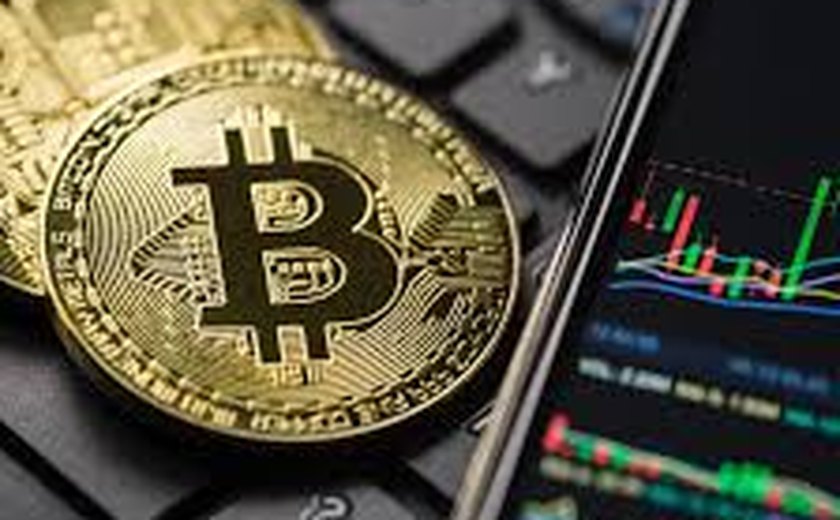 Criptomoedas: Bitcoin volta a cair, e analistas buscam antecipar nível de suporte de preços
